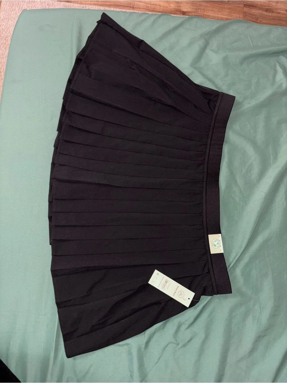 No Boundaries Black Pleated Mini Skirt - Picture 2 of 2
